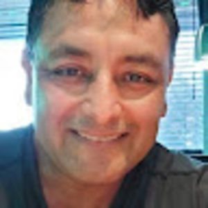 Meet your Posher, Luis enrique